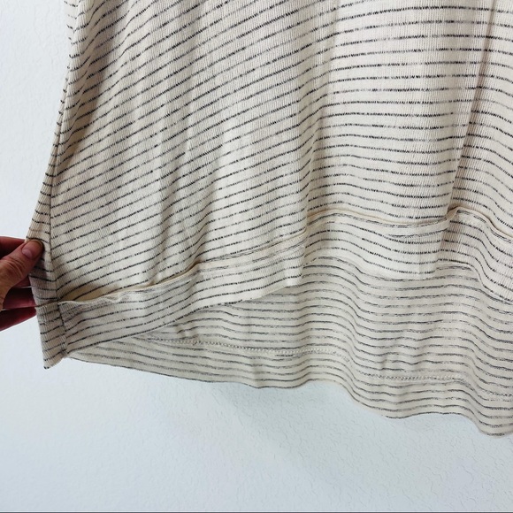 Knox Rose ivory striped long sleeve tunic top - Picture 11 of 11